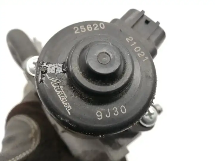 Toyota Yaris (2014 - 2019) 2205000020 Охладитель клапана EGR — фото 5