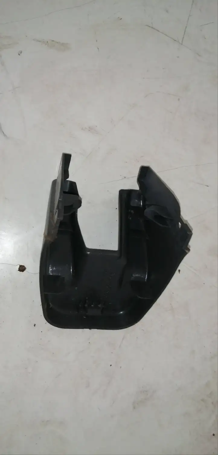 Toyota Land Cruiser (J120) (2002 - 2009) 71698 60080 Прочие детали салона — фото 2