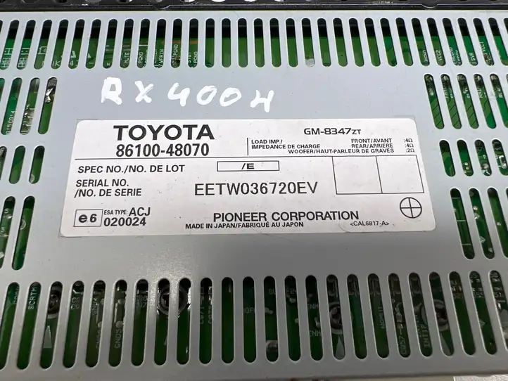 Lexus RX 330 - 350 - 400H (2006 - 2009) 8610048070 Усилитель звука — фото 2