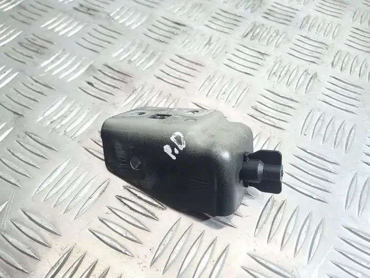 Opel Insignia A (2008 - 2017)   Другая деталь отсека двигателя