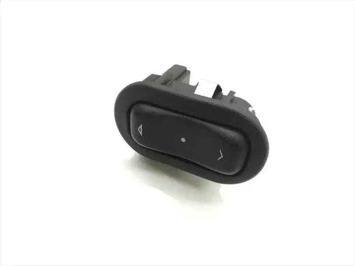Opel Astra J (2009 - 2012) 90561388 Кнопка стеклоподъемников — фото 2