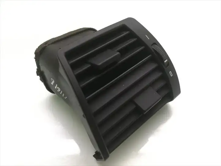 BMW X5 E53 (1999 - 2006) 8402215 Боковой воздушный дефлектор — фото 2