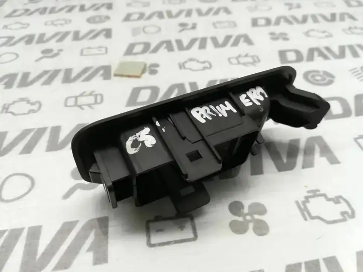 Nissan Primera (2001 - 2008) 80960BA000 Блок кнопок стеклоподъемников — фото 3