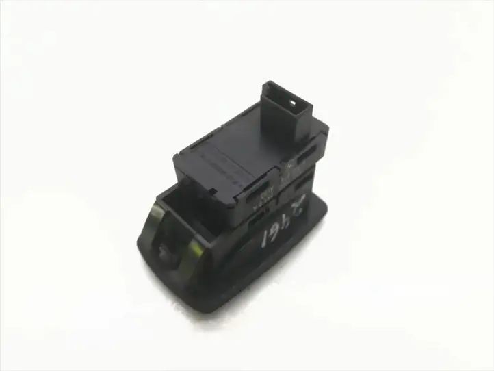 BMW 3 E92 E93 (2005 - 2014) 6945874 Кнопка стеклоподъемников — фото 3