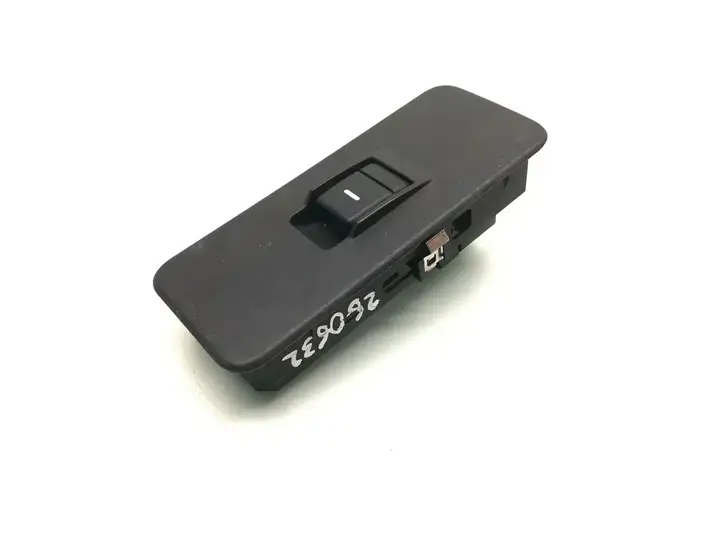 Land Rover Discovery 3 - LR3 (2004 - 2009) YUD501070PVJ Блок кнопок стеклоподъемников — фото 2
