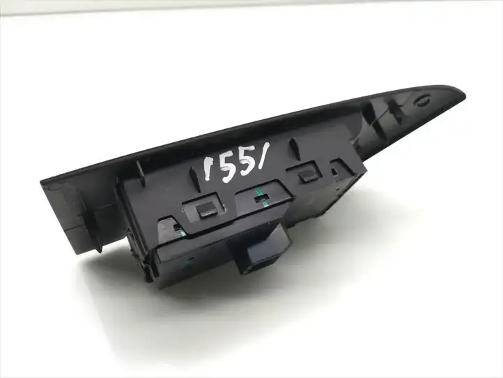 Opel Astra J (2009 - 2012) 13305978 Кнопка стеклоподъемников — фото 3