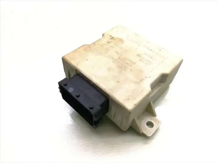 Toyota Avensis T250 (2006 - 2009) 85940-05050 Реле стеклоочистителей — фото 2