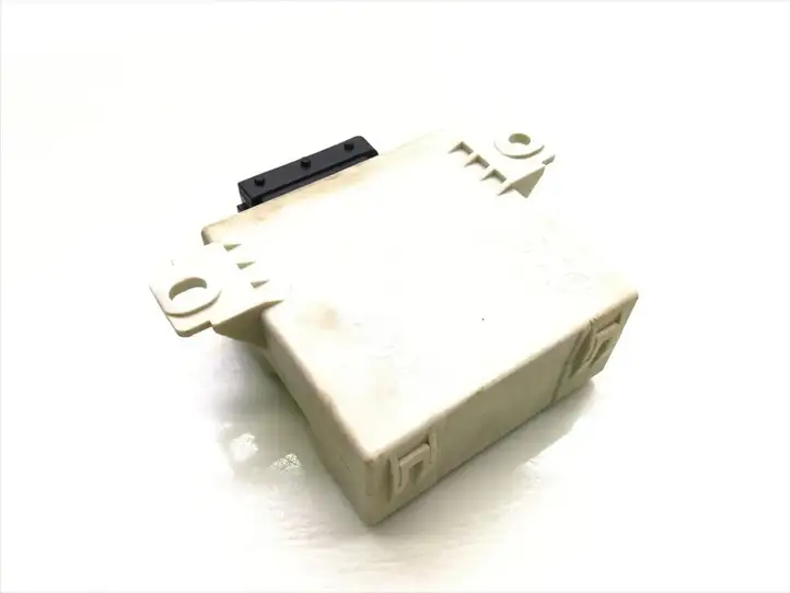 Toyota Avensis T250 (2006 - 2009) 85940-05050 Реле стеклоочистителей — фото 4