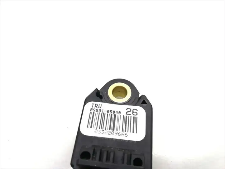 Toyota Avensis T270 (2009 - 2012) 89831-05040 Датчик удара SRS — фото 5
