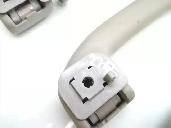Nissan Pathfinder R51 (2005 - 2012) Потолочная ручка передняя — фото 5