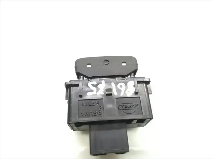 Nissan Pathfinder R51 (2005 - 2012) Кнопка стеклоподъемников — фото 5