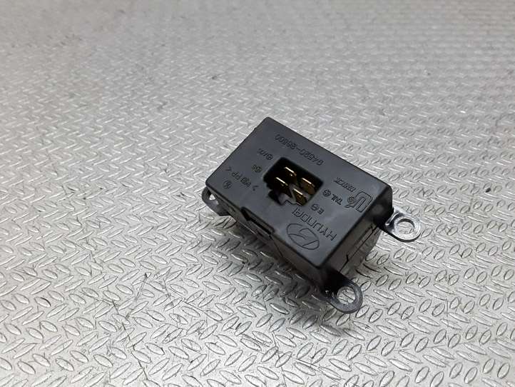 Hyundai Santa Fe (2000 - 2005)  9452026500 Часы