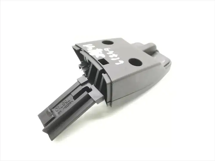 Ford Focus (2005 - 2008) 758710 Включатель регулировки звука — фото 4