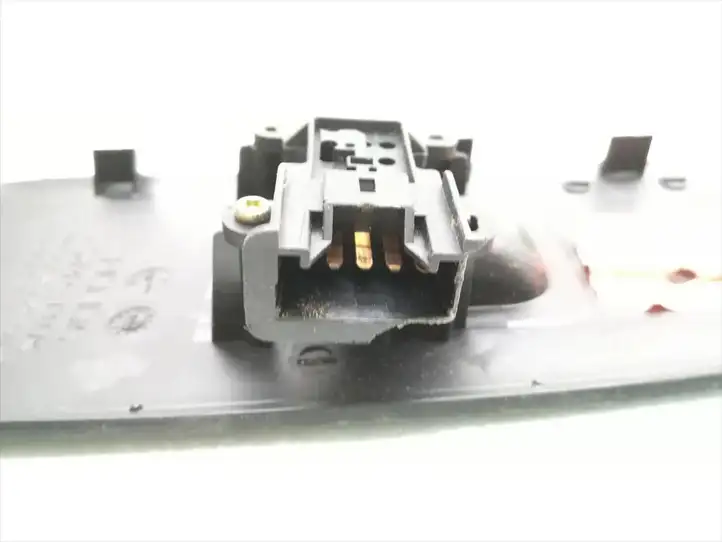 Honda CR-V (2004 - 2006) Кнопка стеклоподъемников — фото 3