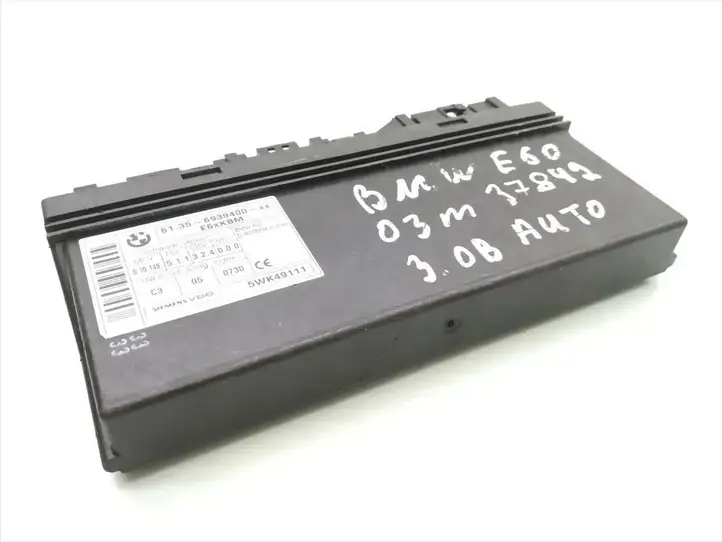 BMW 5 E60 E61 (2004 - 2010) 6939400 Модуль управления кузовом (BCM) — фото 4