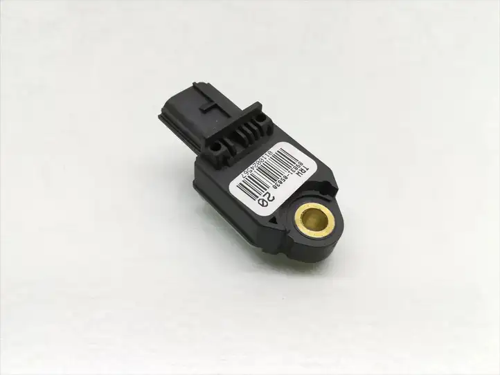 Toyota Avensis T270 (2009 - 2012) 89831-05030 Датчик удара SRS — фото 1