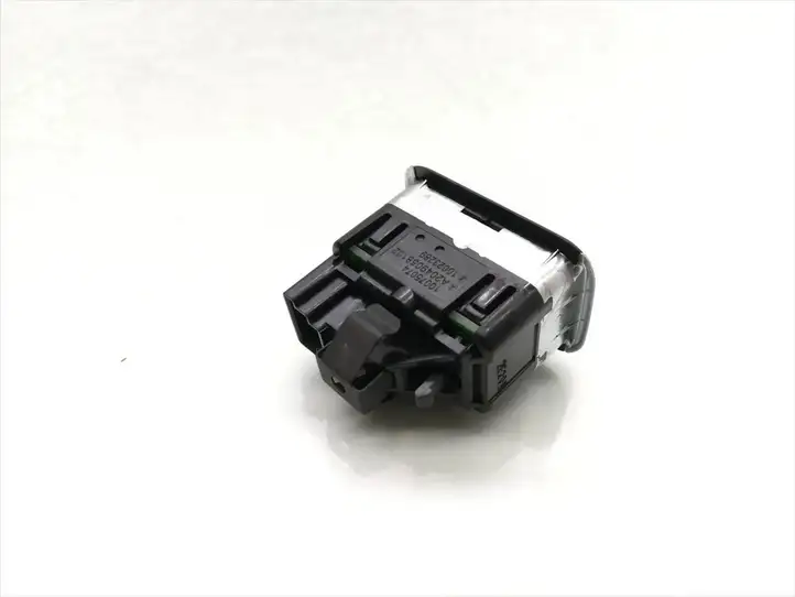 Mercedes-Benz E W212 (2009 - 2016) A2049058102 Блок кнопок стеклоподъемников — фото 3