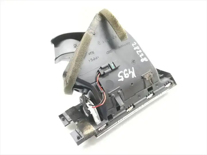 Audi A6 S6 C6 4F (2004 - 2008) 4F2820901D Боковой воздушный дефлектор — фото 4