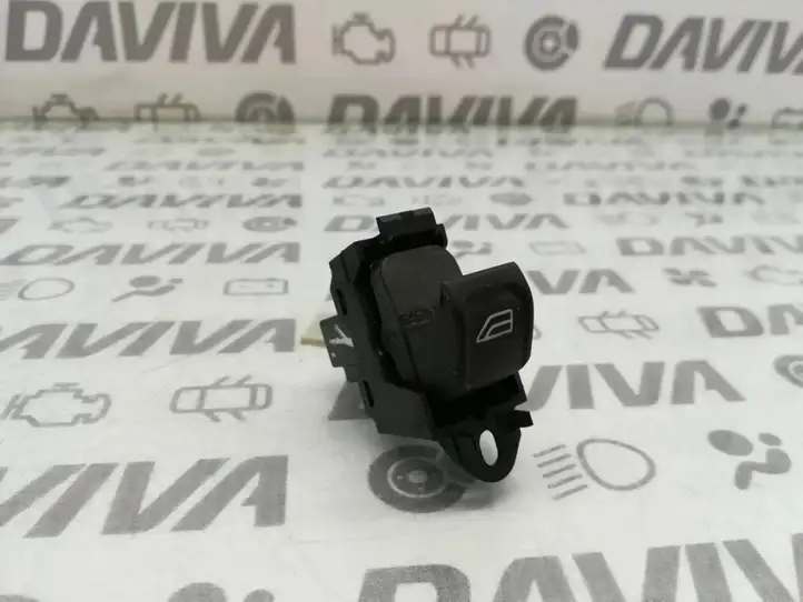 Volvo S40 (2007 - 2012) 30773214 Кнопка стеклоподъемников — фото 1