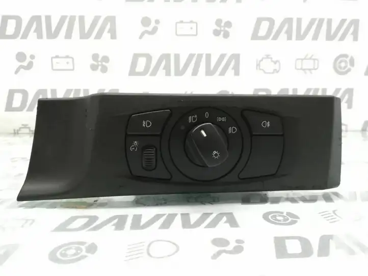 BMW 5 E60 E61 (2004 - 2010) 6953733 Включатель фонарей — фото 1