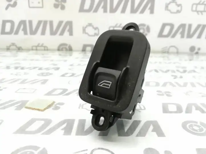 Volvo S40 (2007 - 2012) 30773217 Кнопка стеклоподъемников — фото 1