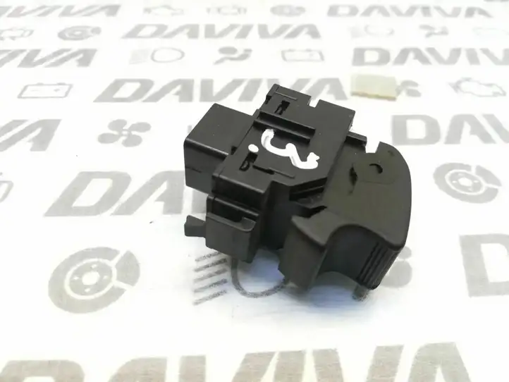 Toyota Corolla E120 E130 (2000 - 2004) 848100F010 Кнопка стеклоподъемников — фото 2