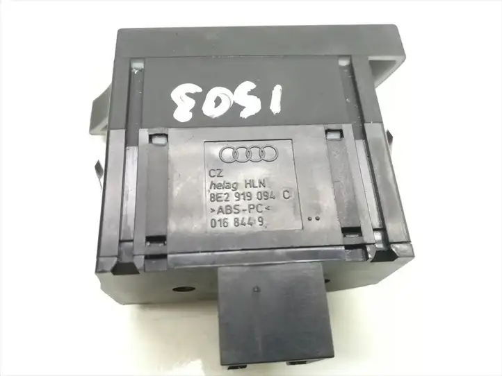 Audi A4 S4 B7 8E 8H (2004 - 2009) 8E2919094C Другие включатели / ручки/ переключатели — фото 5