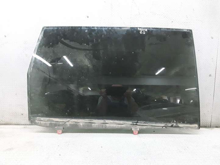 Toyota Previa (XR30, XR40) II (2000 - 2006)   Стекло раздвижных дверей