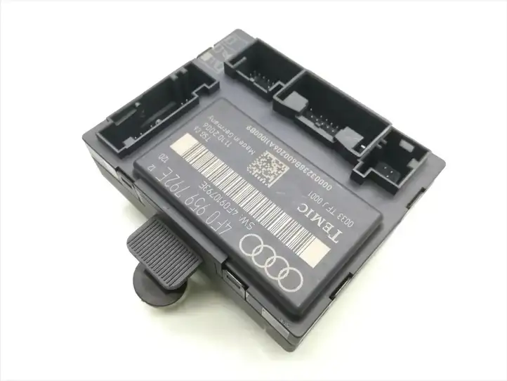 Audi A6 S6 C6 4F (2004 - 2008) 4F0959792E Блок управления дверью — фото 3