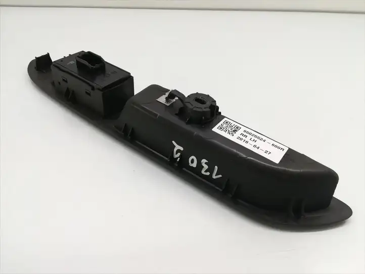 Opel Mokka (2012 - 2016) 95025524 Кнопка стеклоподъемников — фото 3