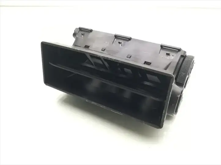 Citroen C5 (2008 - 2017) 9682532077 Боковой воздушный дефлектор — фото 4