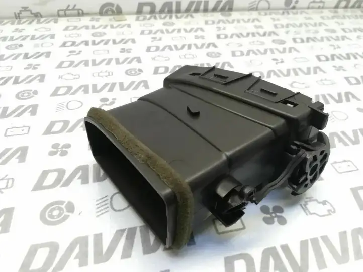 Nissan Micra (2003 - 2007) 68751-AX600 Боковой воздушный дефлектор — фото 2