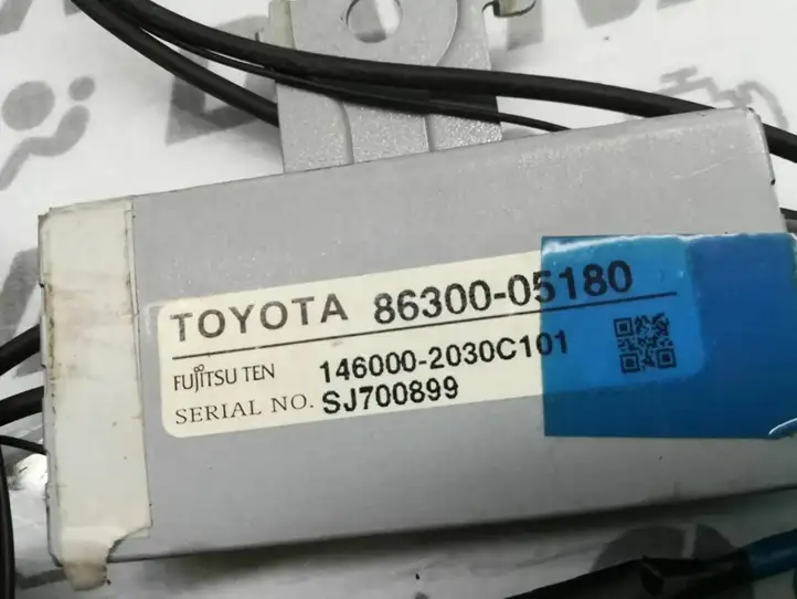 Toyota Avensis T250 (2006 - 2009) 8630005180 Усилитель антенны — фото 4