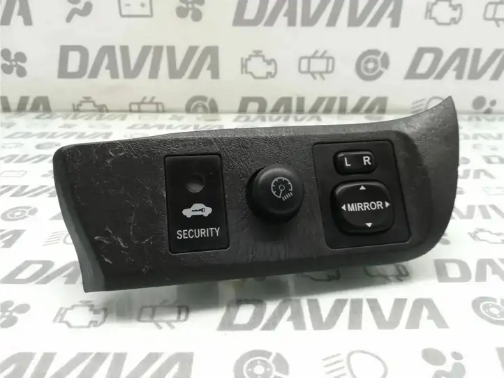 Toyota RAV 4 (XA20) (2000 - 2005) 5544642010 Включатель зеркал — фото 1