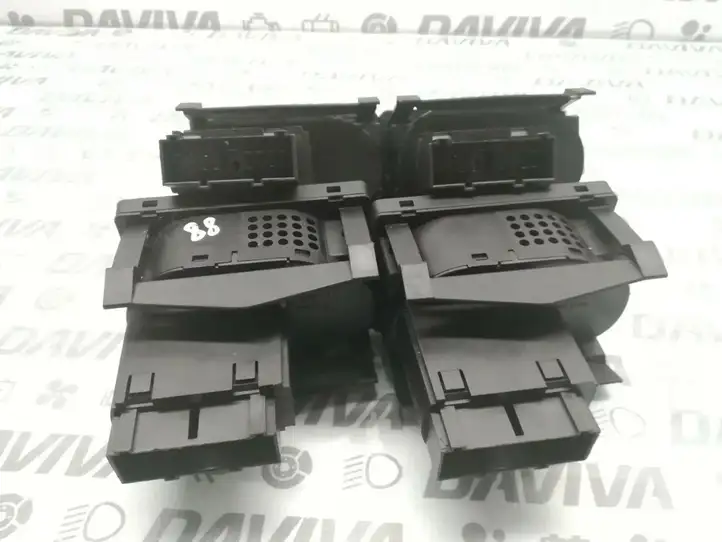 Ford Focus (2005 - 2008) 4M5T13A024FA Включатель фонарей — фото 2