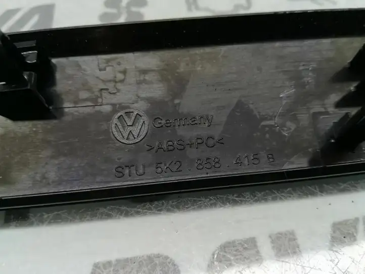 Volkswagen Golf V (2003 - 2009) Декоративная планка — фото 4