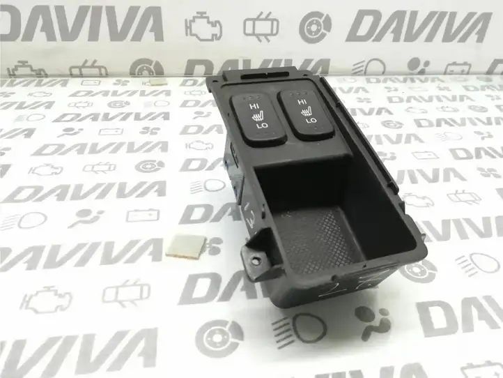 Honda CR-V (2006 - 2009) 83410SWAU010M1 Включатель обогрева — фото 1