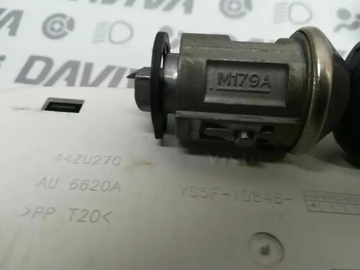 Ford Ka (1996 - 2008) YS5F-10848-AA Замок ручки двери — фото 3