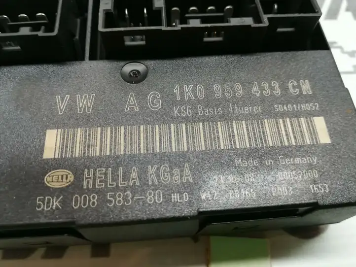 Skoda Octavia Mk2 (1Z) (2004 - 2013) 1K0959433CN Модуль комфорта — фото 4