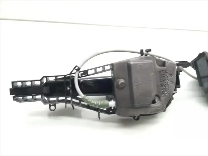BMW 3 F30 F35 F31 (2012 - 2018) 7202148 Замок задней двери — фото 3