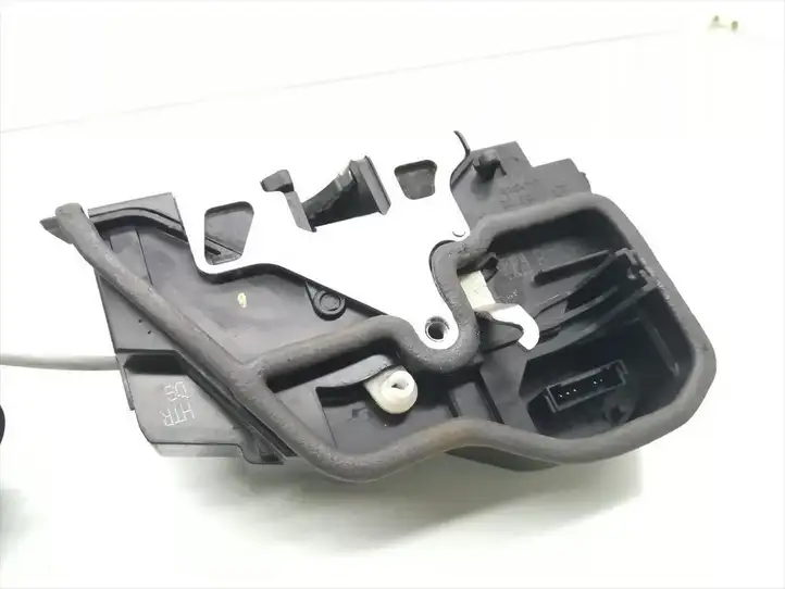 BMW 3 F30 F35 F31 (2012 - 2018) 7202148 Замок задней двери — фото 4