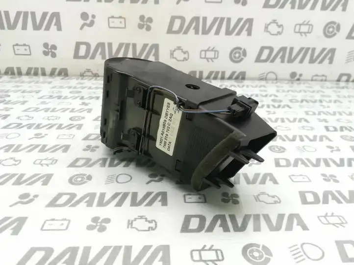 Ford Galaxy (2000 - 2006) 7M5819703C Боковой воздушный дефлектор — фото 3