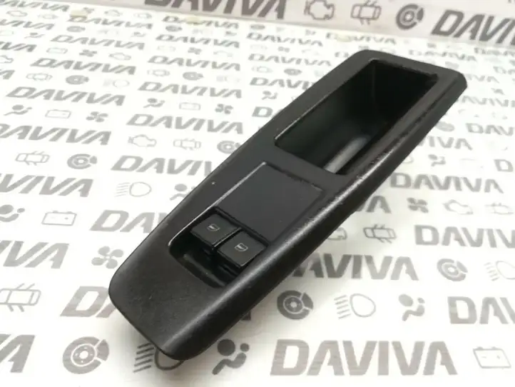 Volkswagen Polo (2001 - 2005) 6Q2867172 Блок кнопок стеклоподъемников — фото 1