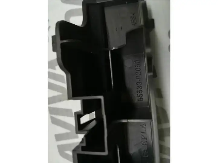 Toyota Corolla E120 E130 (2000 - 2004) 5553302050 Другие включатели / ручки/ переключатели — фото 4