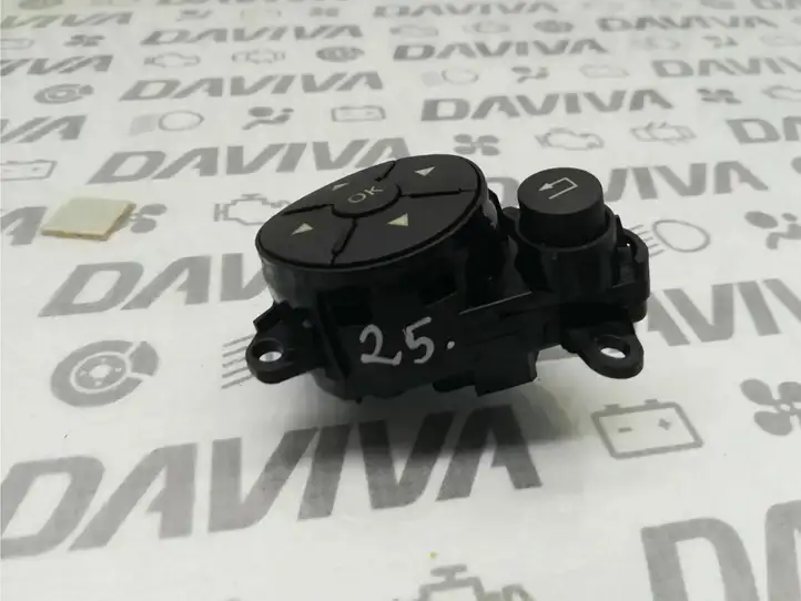 Mercedes-Benz S W221 (2005 - 2013) A2218215751 Кнопки на рулевом колесе — фото 2