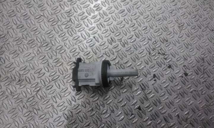 Audi A4 (2000 - 2006)  1J0907543B Датчик температуры салона