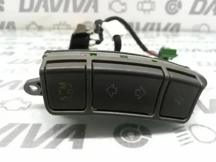 BMW 7 E65 E66 (2001 - 2008) 6911586 Кнопки на рулевом колесе — фото 2
