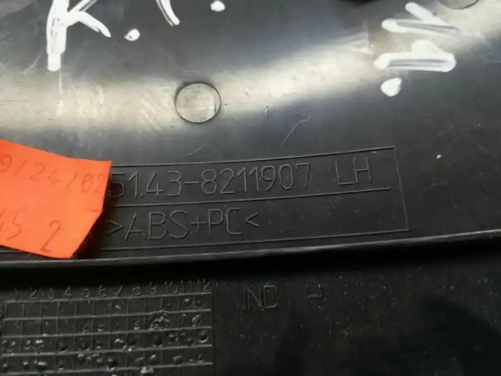 BMW (2013 - 2017) 8211907 Верхняя обшивка стойки B — фото 4