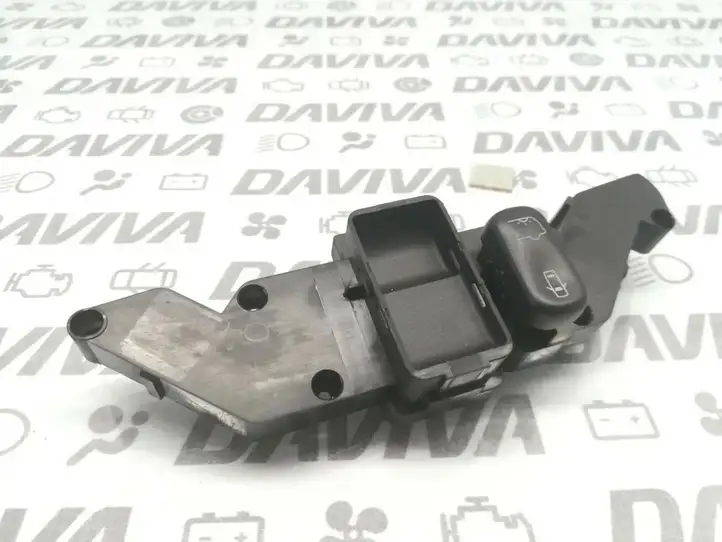 Mercedes-Benz C W203 (2000 - 2007) 5420495431LH Другие включатели / ручки/ переключатели — фото 1