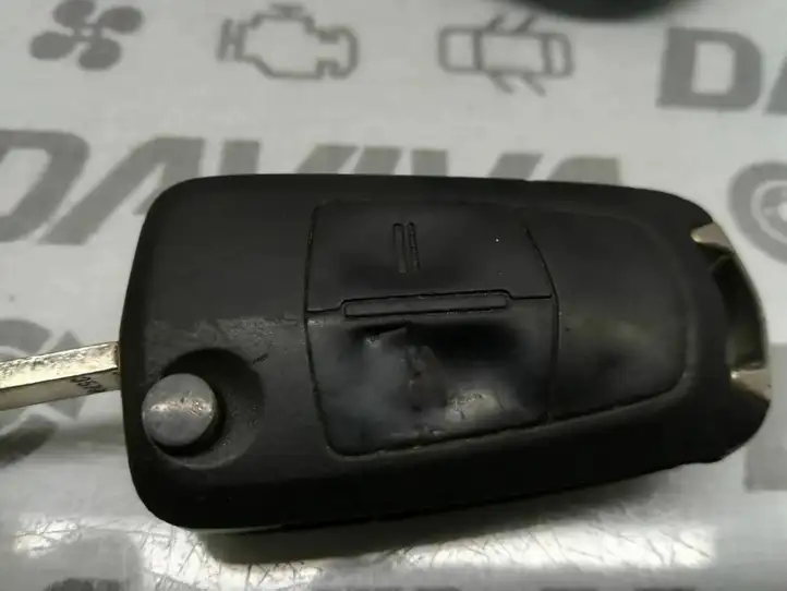 Opel Corsa D (2006 - 2010) 55703083 Антенна иммобилайзера — фото 3